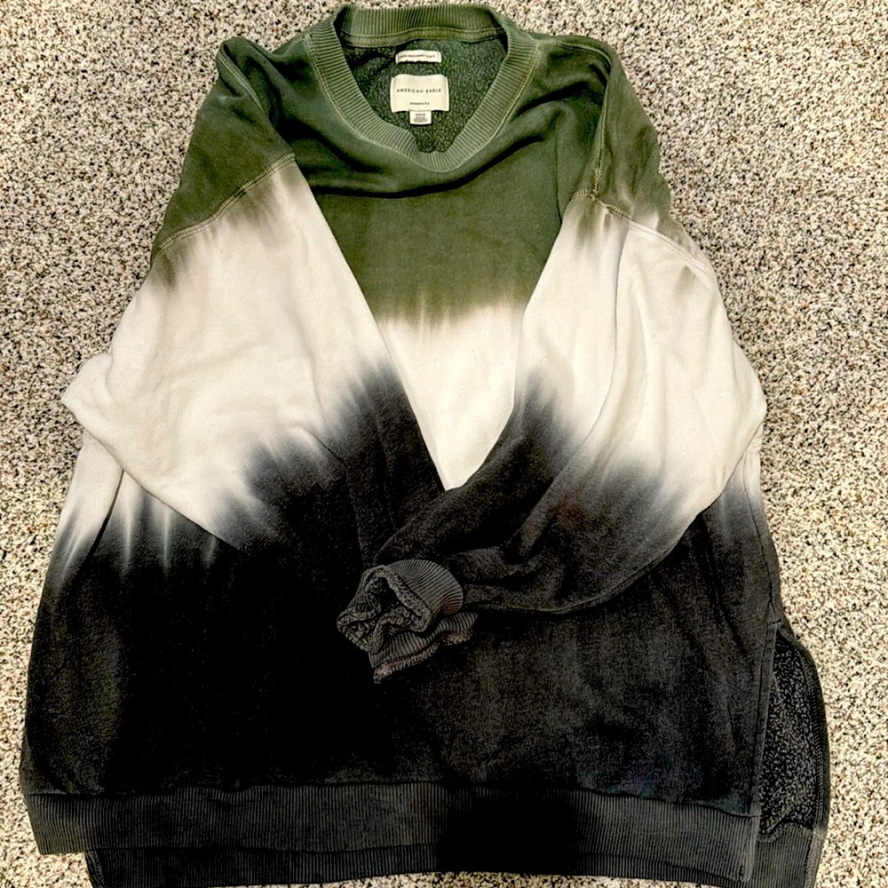 Women’s American Eagle tie-dye sweater